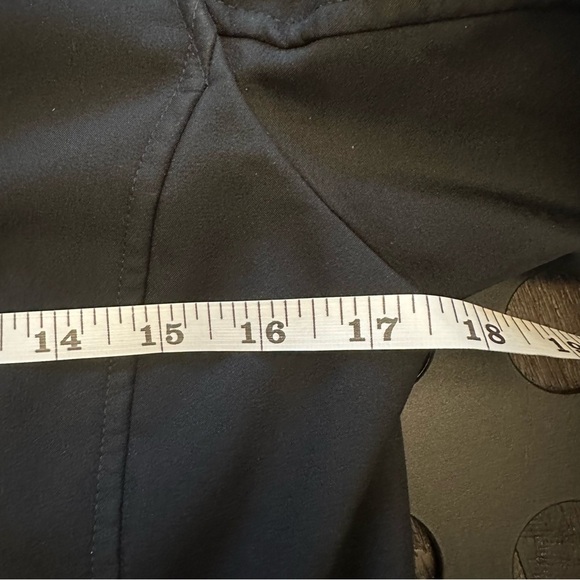 The North Face Outerwear Shell Jacket Fully Lined Size Small - Picture 7 of 8